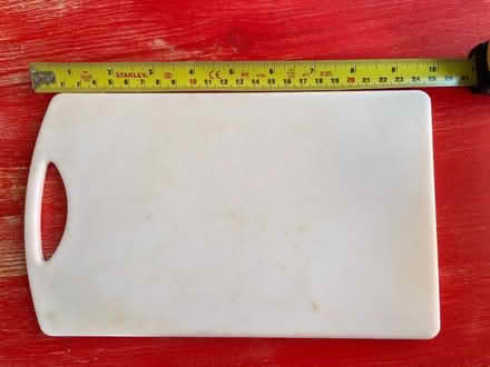 Photo of free Small Plastic Chopping Board (Oxley Park MK4) #1