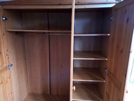 Photo of free wardrobe (Loughborough LE11) #1
