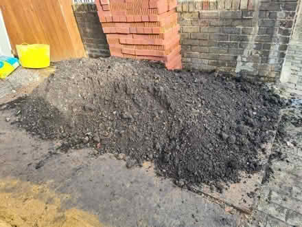 Photo of free 15 wheelbarrows of topsoil (Rickmansworth WD3) #1