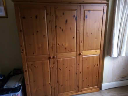 Photo of free wardrobe (Loughborough LE11) #2