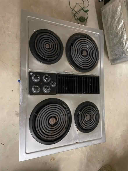 Photo of free GE Cooktop with down draft (Bethany Beach) #2