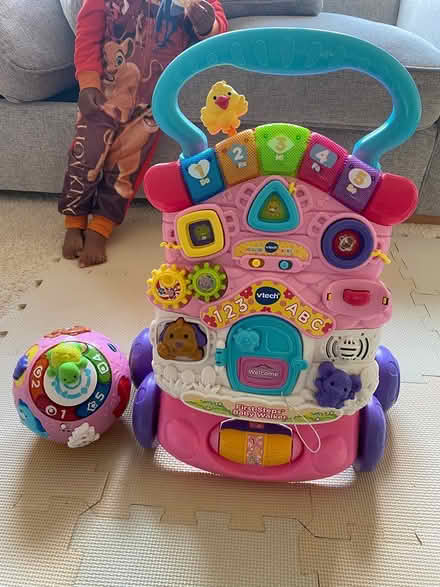 Photo of free Vtech Walkie and Vtech Ball (Croydon) #1