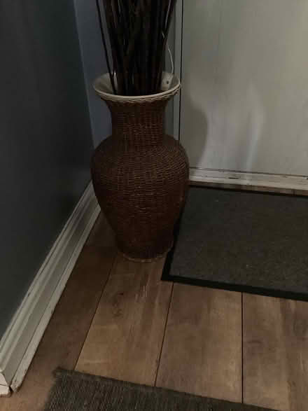Photo of free wicker vase with twigs (Southport PR9) #2