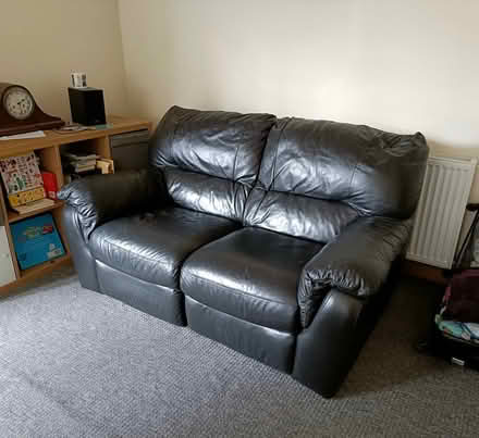 Photo of free 2 seater leather Sofa (Kenilworth) #2