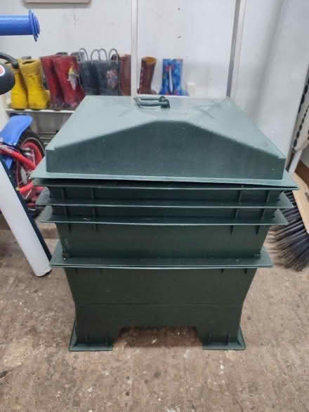 Photo of free Wormery (Horsham RH13) #2