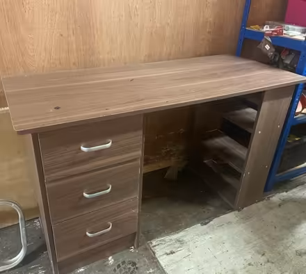 Photo of free 3 drawer desk (Halton LA2) #1