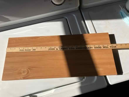 Photo of free shelf (Ventura) #1