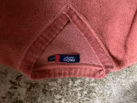 Photo of free Paco fleece top VL (Bradway S17) #2
