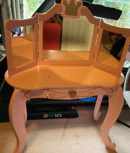 Photo of free Girls dressing table (Drumsill BT28) #3