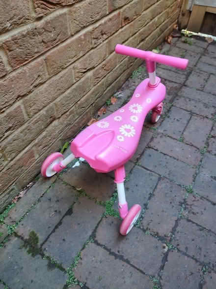 Photo of free Little tricicle bike for 1-2 yo (Horsham RH13) #1