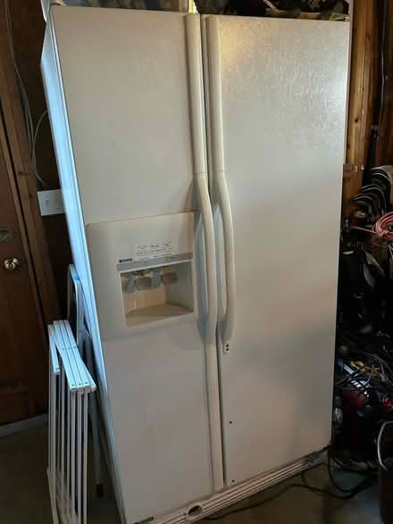 Photo of free Garage frig/freezer (Kirkland) #1