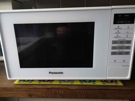 Photo of free Microwave (Lyndhurst SO43) #2
