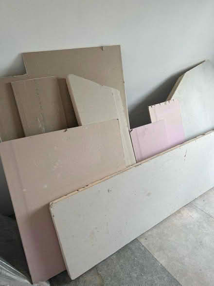 Photo of free Off cuts plasterboard (Wandsworth SW18) #2