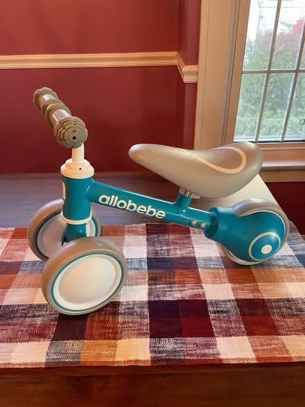 Photo of free Allobebe Toddler Bike (Hawthorne and Pleasant) #1