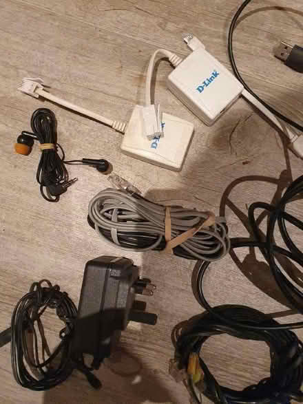 Photo of free assortment of chargers and computer leads (Great Baddow CM2) #1