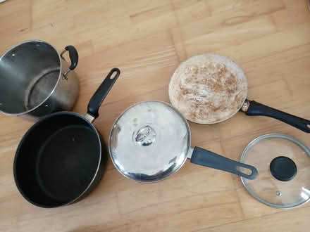 Photo of free Assortment of pans (Central Oxford - near station) #1