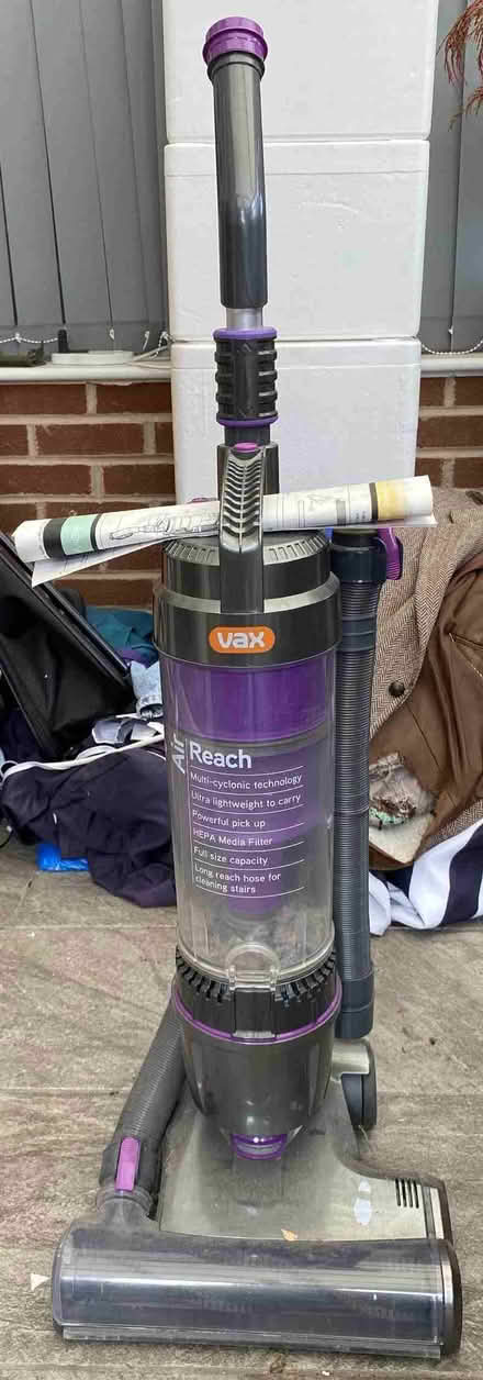 Photo of free Vacuum, slight defect (Newbold Verdon LE9) #1