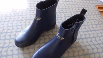Photo of free Waterproof booties size 6 (Creigiau Rhiwledyn LL30) #2
