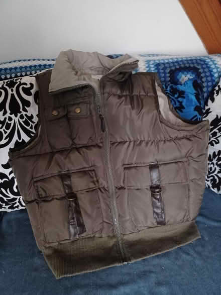 Photo of free Gilet (Chatham ME5) #1