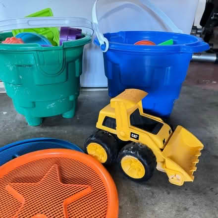 Photo of free Sand toys (Saratoga) #1