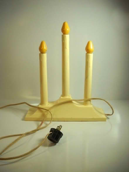Photo of 3 or 5 Lamp Electric Candelabra (Shoreline) #1