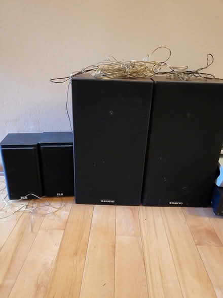 Photo of free Misc. Electronic Stuff (Southwest Madison) #4