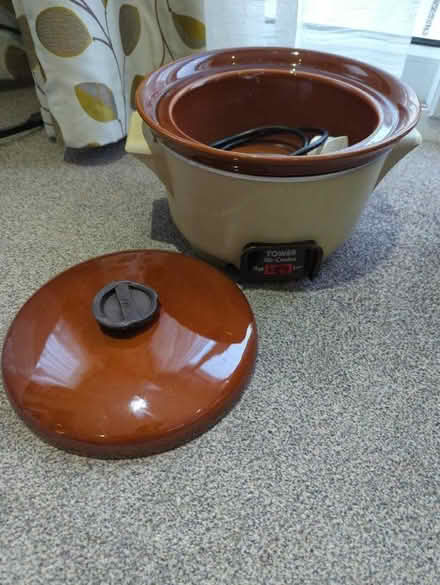Photo of free Slow cooker (CT5) #1