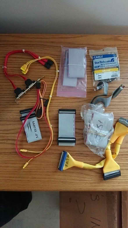 Photo of free Misc SATA/PATA/IDE PC disk cables (Central Hitchin, SG5) #1