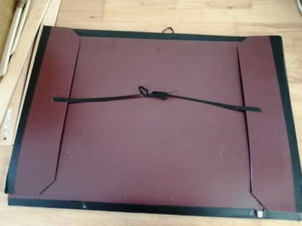 Photo of free Large Art portfolio (Central Oxford - near station) #1