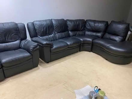 Photo of free Reclining corner sofa set (Borehamwood WD6) #4
