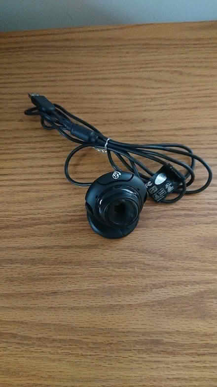 Photo of free Microsoft LifeCam VX-1000 (Central Hitchin, SG5) #1