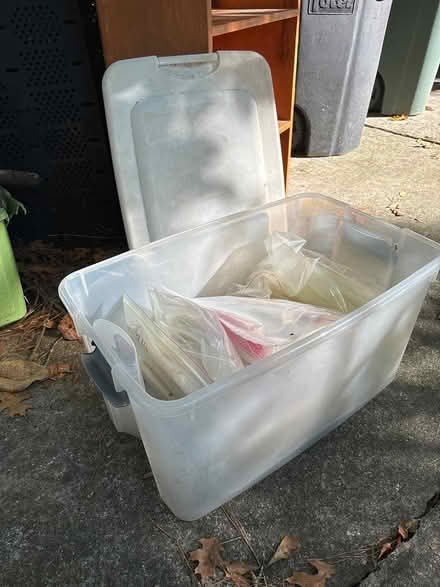 Photo of free Large container of new plastic bags (412 Ingleside Ave. Tallahasse.) #4