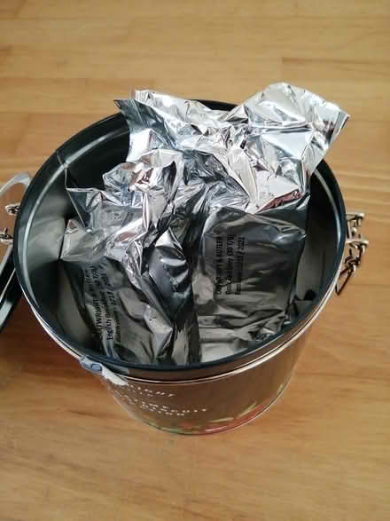 Photo of free Biscuit tin (no biscuits!) but tea (Centre - Train station) #2