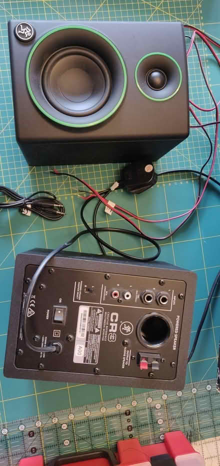 Photo of free Speakers for PC or whatever, needs fixing (Lower Earley RG6) #3