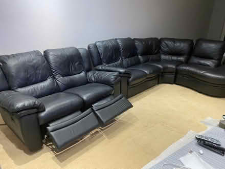 Photo of free Reclining corner sofa set (Borehamwood WD6) #3
