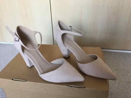 Photo of free New Boxed - Size 5 Natural/Beige Shoes (Whiston Lane Ends L35) #1