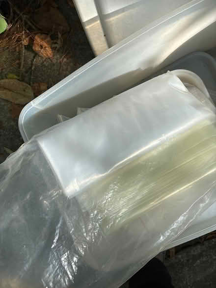 Photo of free Large container of new plastic bags (412 Ingleside Ave. Tallahasse.) #3