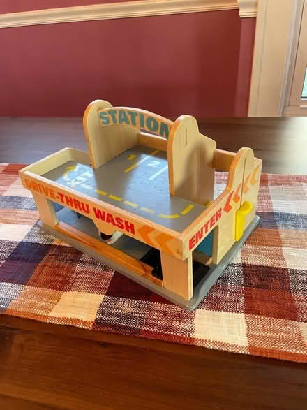 Photo of free Service Station Parking Garage Toy (Hawthorne and Pleasant) #2