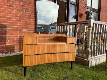 Photo of free Bedroom Drawers and dressing table (G46) #3