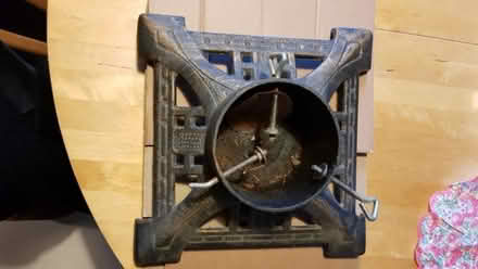Photo of free christmas tree stand (Trinity EH5) #2
