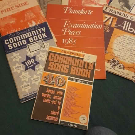 Photo of free Vintage piano music and songbooks (Amersham HP7) #4