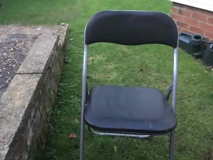 Photo of free Folding chairs (BH10) #1