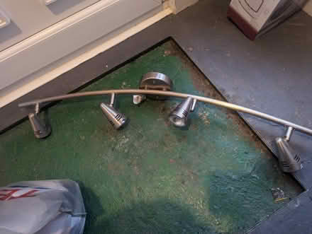 Photo of free 'kitchen' strip light (Ermin Park GL3) #1