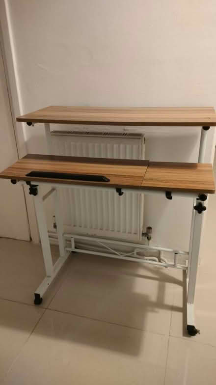 Photo of free Desk (Bermondsey station, SE16 4) #1
