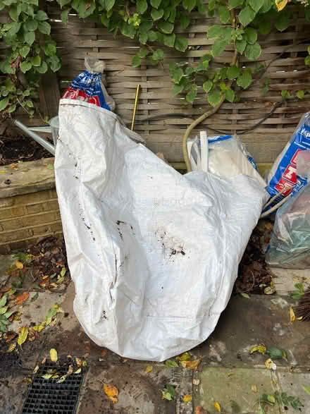 Photo of free 850l heavy duty bag (E8 Greenwood Road) #1