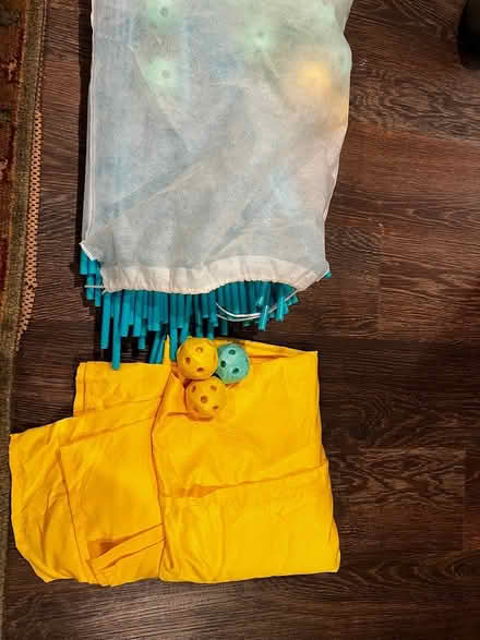 Photo of free Fort building kit (Glenview) #1