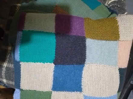 Photo of free Single throw or blanket (Garden City OX5) #1