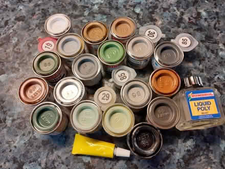 Photo of free Airfix model aircraft paints (N17/N18 border) #1