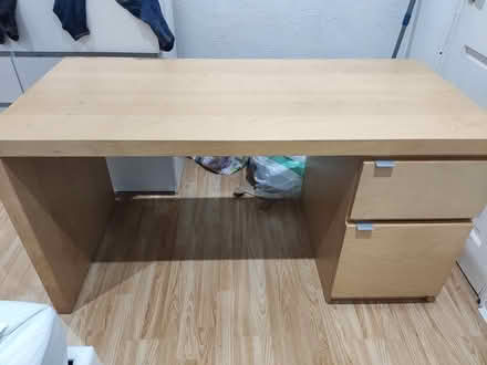 Photo of free wooden desk with drawers (Dagenham) #1