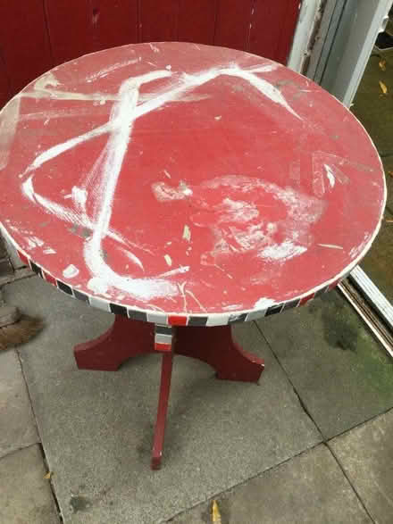 Photo of free Small round table for up- cycling. (Tarvin CH3) #2